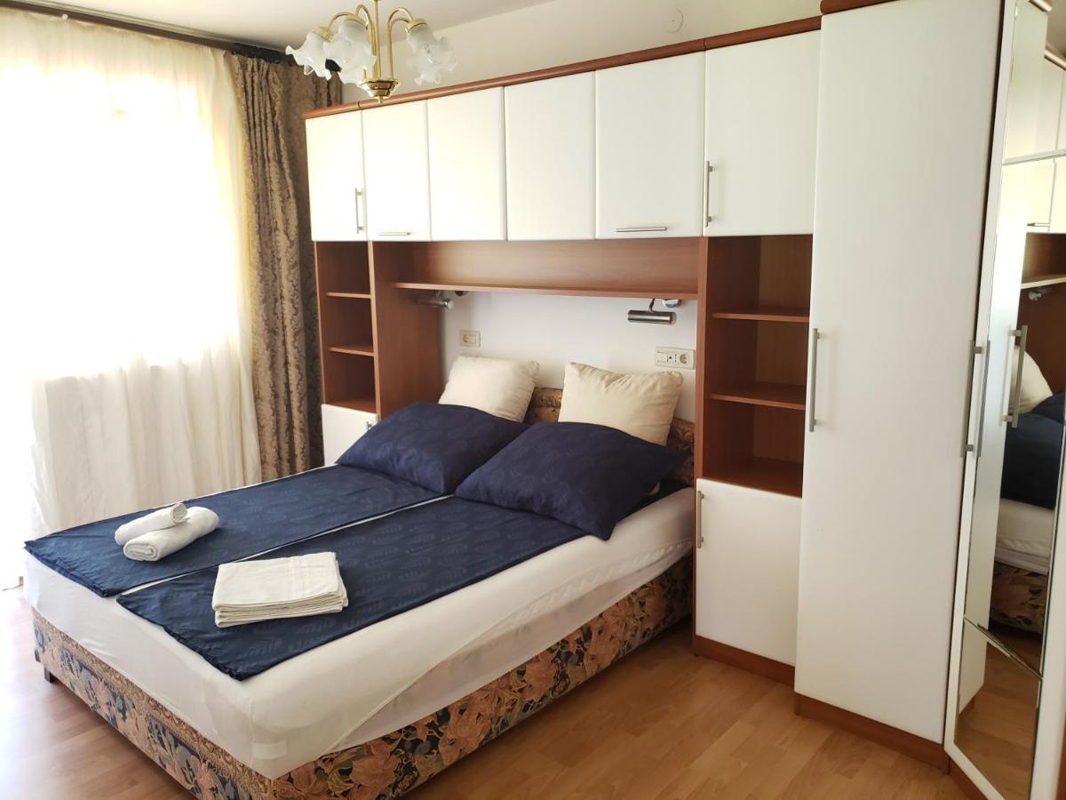 Risika Apartmani מראה חיצוני תמונה